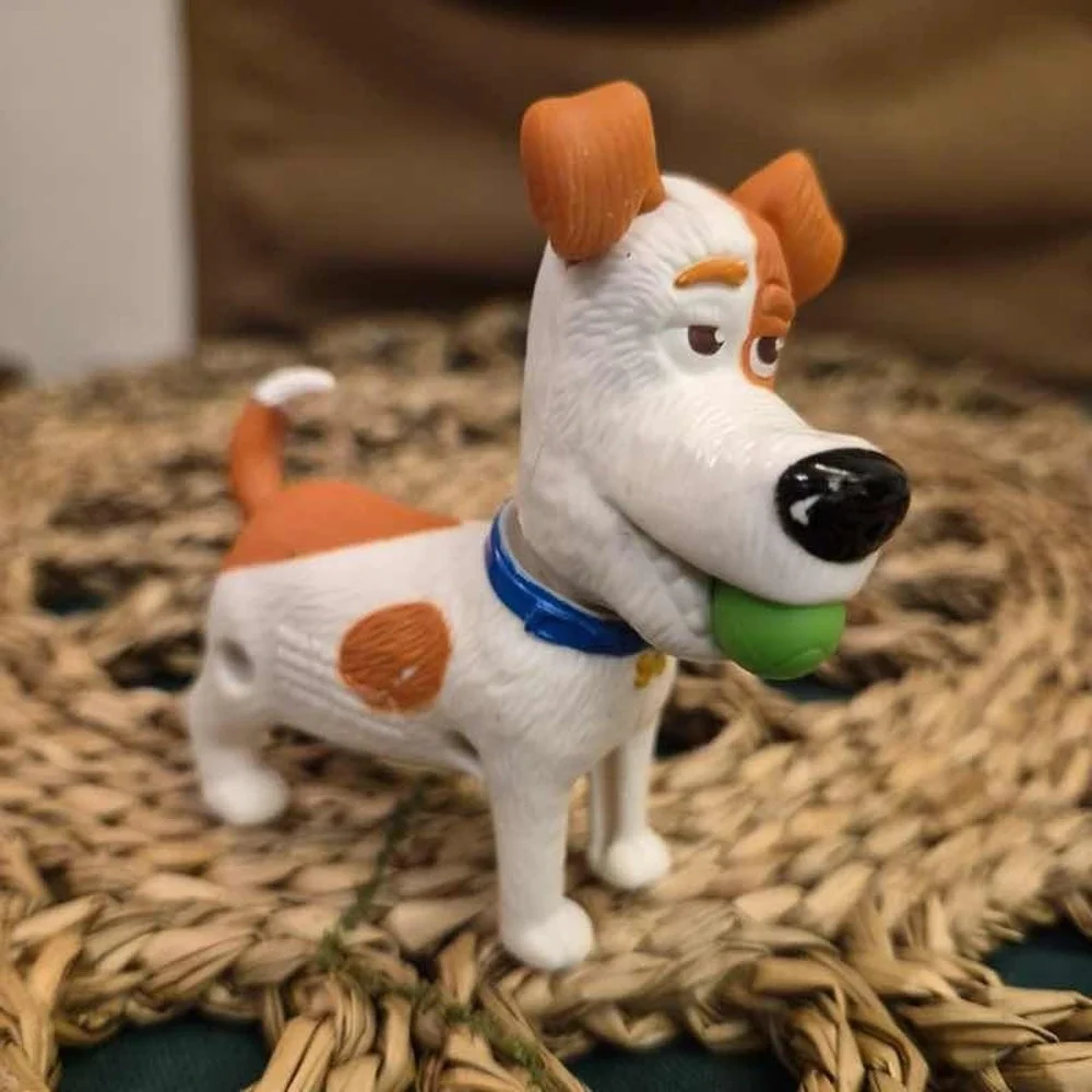 ✅McDonald's 2019 The Secret Life of Pets 2 Tail Wagging Max Toy Figure#️⃣14